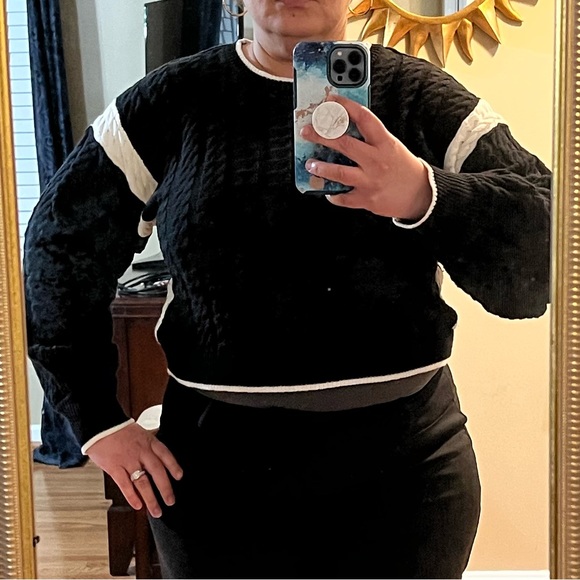 Crop-Sweater - Picture 7 of 7